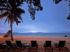 -Sunset Bar(丹绒亚路香格里拉店)