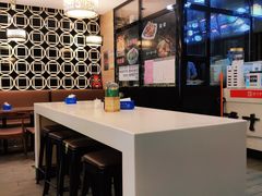 大堂-潼十三肉夹馍(东单店)
