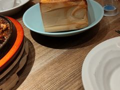 -蜜桃餐厅·伴山(湖滨商业街店)