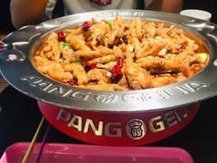 -胖哥俩肉蟹煲(石家庄长安万达店)