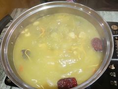 -丫丫汤膳打边炉(宏府408坊店)