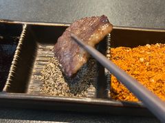 -铭牛烧肉·和牛海鲜自助(高新月牙湖店)