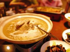 -房县土本味土鸡汤特色餐厅(沌口店)