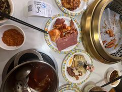 -布罗城堡自助烧烤(鸿通城购物中心店)
