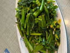 -鲜榨果汁·啤酒鱼(环岛河店)