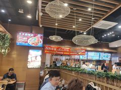 -西部马华清真兰州牛肉面·烧烤夜市(三里河店)