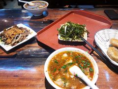 -天津乾毓德饭庄·清真传统炒菜·海鲜烧烤(咸阳路店)