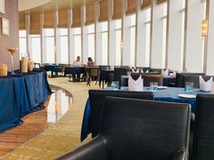 -厚街国际大酒店·360度旋转餐厅
