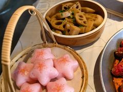 -巴厘龙虾·榜首油焖大虾(音乐学院·沿江酒馆店)
