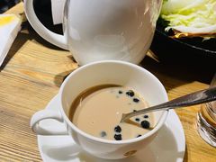 -湊湊火锅·茶憩(杭州湖滨银泰in77店)
