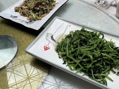 -蔼若春.传承三十年云南菜(金碧公园店)