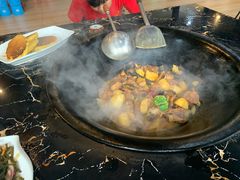 铁锅炖鸡-东北特色铁锅炖·柴火灶(富阳一店)