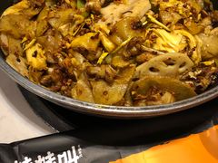 干锅牛蛙-蛙蛙叫干锅年代(簋街总店)