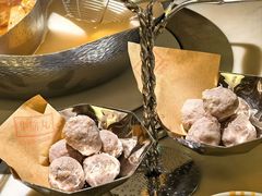 -左庭右院鲜牛肉火锅(浦江欢乐颂店)