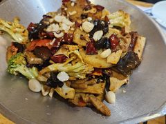 -天一朴素(武汉大学店)