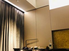 -广州天河希尔顿酒店