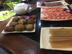 -重庆德庄火锅(体育中心店)