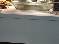 自助取餐区-威珀斯酒店·珀萃美食餐厅 | 海鲜刺身·现烤生蚝·特色烤肉