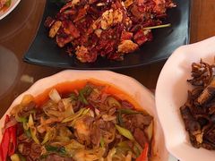 -隔壁老王·家常云南菜(花巷店)