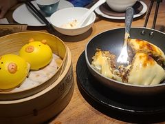 流沙奶黄猪猪包-陶陶居·雅园(凯华国际店)