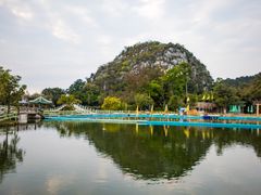 -星湖旅游景区七星岩