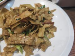 -黄泥岗·地道湖北菜(奥特莱斯店)