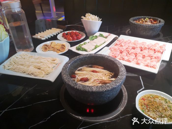 狼爱上羊音乐火锅图片