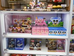 -泡泡玛特POPMART(杭州乐堤港店)