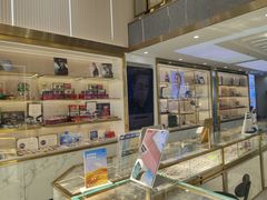 -世纪大明眼镜·林德伯格·蔡司官方授权店(武昌旗舰店)