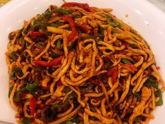 鱼香肉丝-津城食府