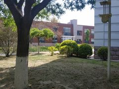 -北京市海淀外国语实验学校