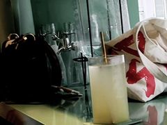 菠萝气泡水-NEA BAY咖啡馆