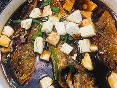 黄鱼烧豆腐-六福烧烤酒馆(秦隆步行街店)