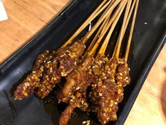 -喝丢一只鞋海鲜烧烤·海肠捞饭(东关街店)