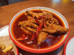 -老闵田螺馆·南昌市井菜·特色小吃(总店)