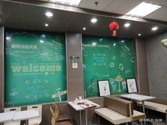 -华莱士·全鸡汉堡(柳州店)