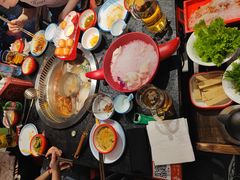 -醉董牛川派鲜肉自选火锅(烟台店)