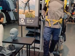 -迪卡侬(西三旗店)