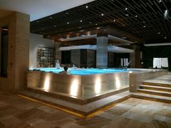-爱乐国际温泉水疗会