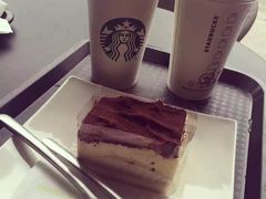 -星巴克(深圳宝安泰华店)