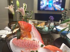 -半岛翡丽海鲜自助餐厅(观风亭店)