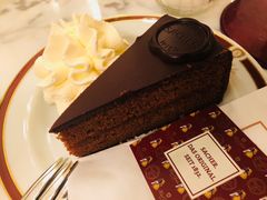 -Cafe Sacher(WIEN)