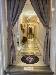 -蕾蕾美颜美容美体