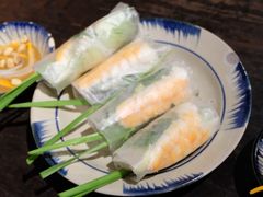 -Cuc Gach Quan Restaurant