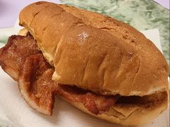 猪扒包-牛记咖喱美食(十月初五日街店)