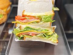 -星巴克(大宁店)