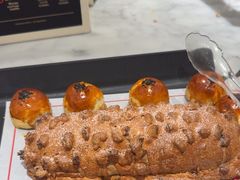 -HOT CRUSH趁热集合·现烤面包(环球港店)