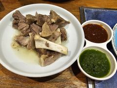 -蒙亨·手把肉·蒙古包餐厅(乌兰察布天恒广场店)