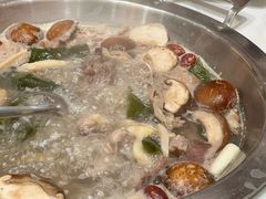 -撒拉人家.酸菜牦牛肉火锅