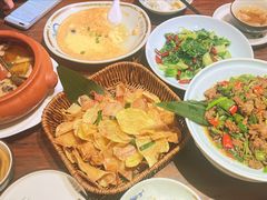 -老滇山寨•云南特色菜•地方菜•民族风情歌舞表演(金碧店)